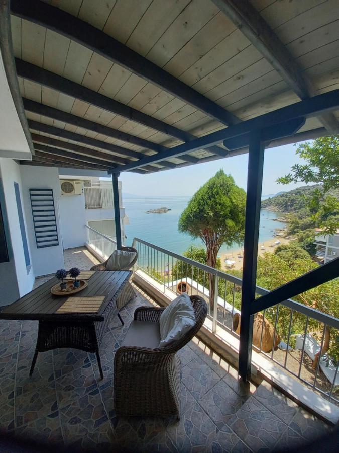 Apartmán Balcony By The Sea PalaiónTsiflíkion Exteriér fotografie